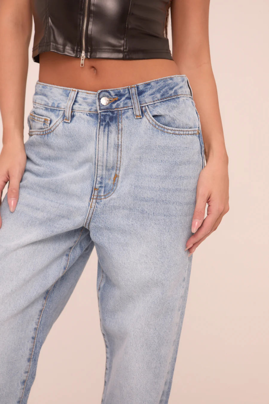 Mid Wash Straight Leg Side Split Hem Jeans UK | Trendy Denim Trousers | Free UK Delivery | U188